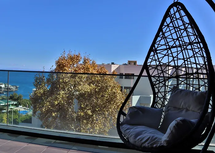 Seaside Xxi-10, By Op Apartmán Funchal (Madeira)